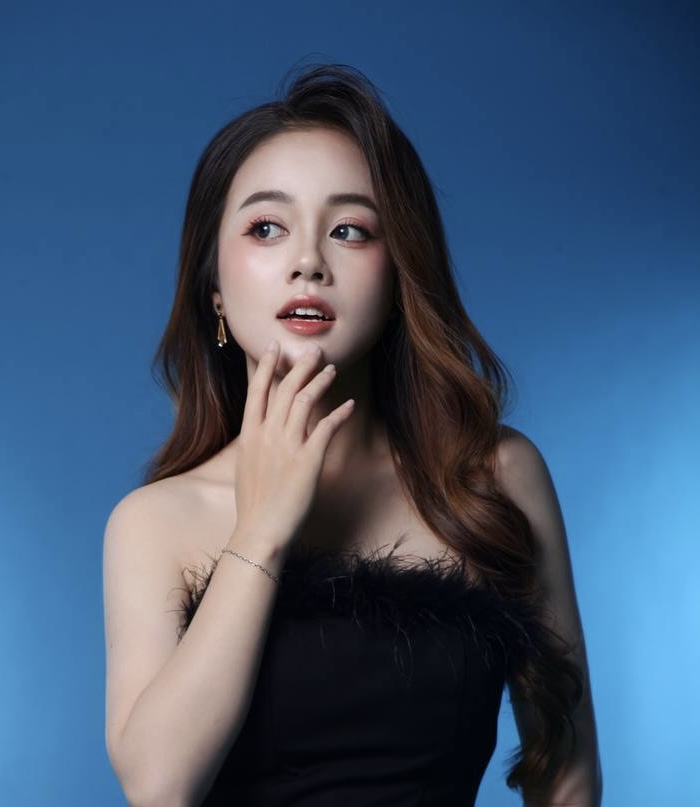 Khánh Huyền